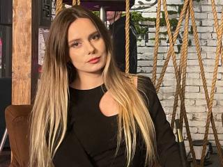 AnnaBigLove Image Gallery