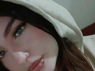 AliceBonnet Webcam Porno Live - Photo 15/16