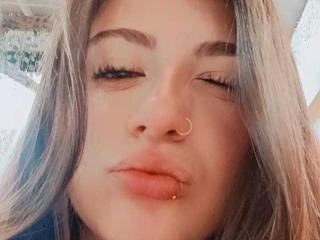AliceBonnet Webcam Porno Live - Photo 11/16