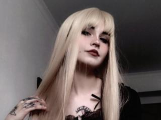 EmelyDilsaver Seins Liveshow - Photo 5/11