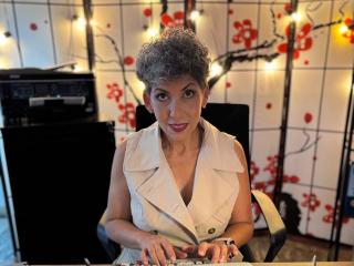JuliaNewell Show Porn Live - Photo 9/21