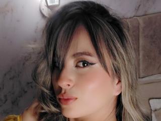 AmiiRosse Webcam Porno Live - Photo 21/21