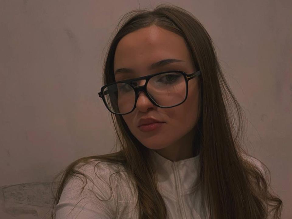 JillianMel — live cam photo 1