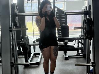 StellaBeckker Blowjob XXX Cams - Photo 10/21