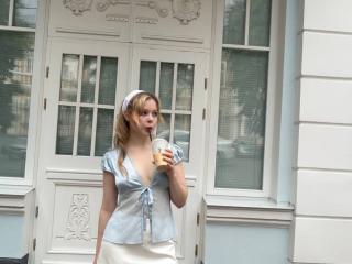 StellaMelow Blowjob XXX Cams - Photo 4/9