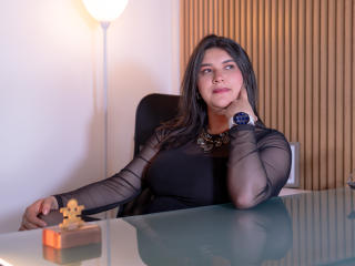 ZoeyGrey MILF Live - Photo 9/18