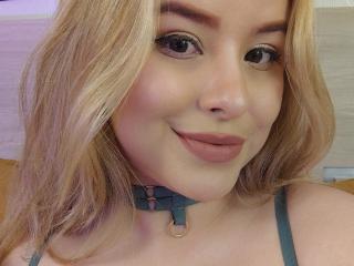 AshleyRossie Webcam Porno Live - Photo 10/21