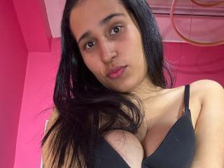 KinkyIris Seins Show XXX en Direct - Photo 15/21