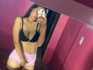 KinkyIris Seins Show XXX en Direct - Photo 8/21