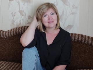 LeonieCarry Image Gallery