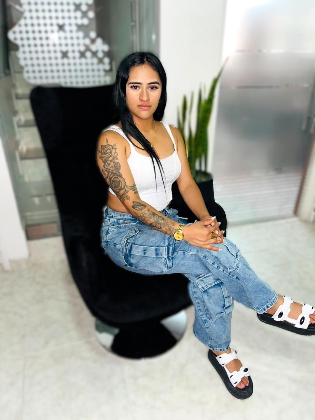 webcam model PhoebeCorines from XloveCam webcam model PhoebeCorines from XloveCam