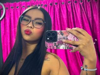 ChloeMoretti Webcam Sex Direct - Photo 12/21