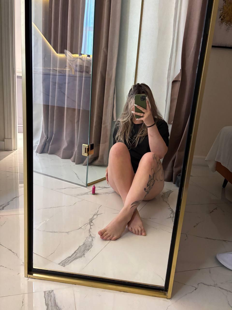 webcam model FoxyKissis from XloveCam webcam model FoxyKissis from XloveCam