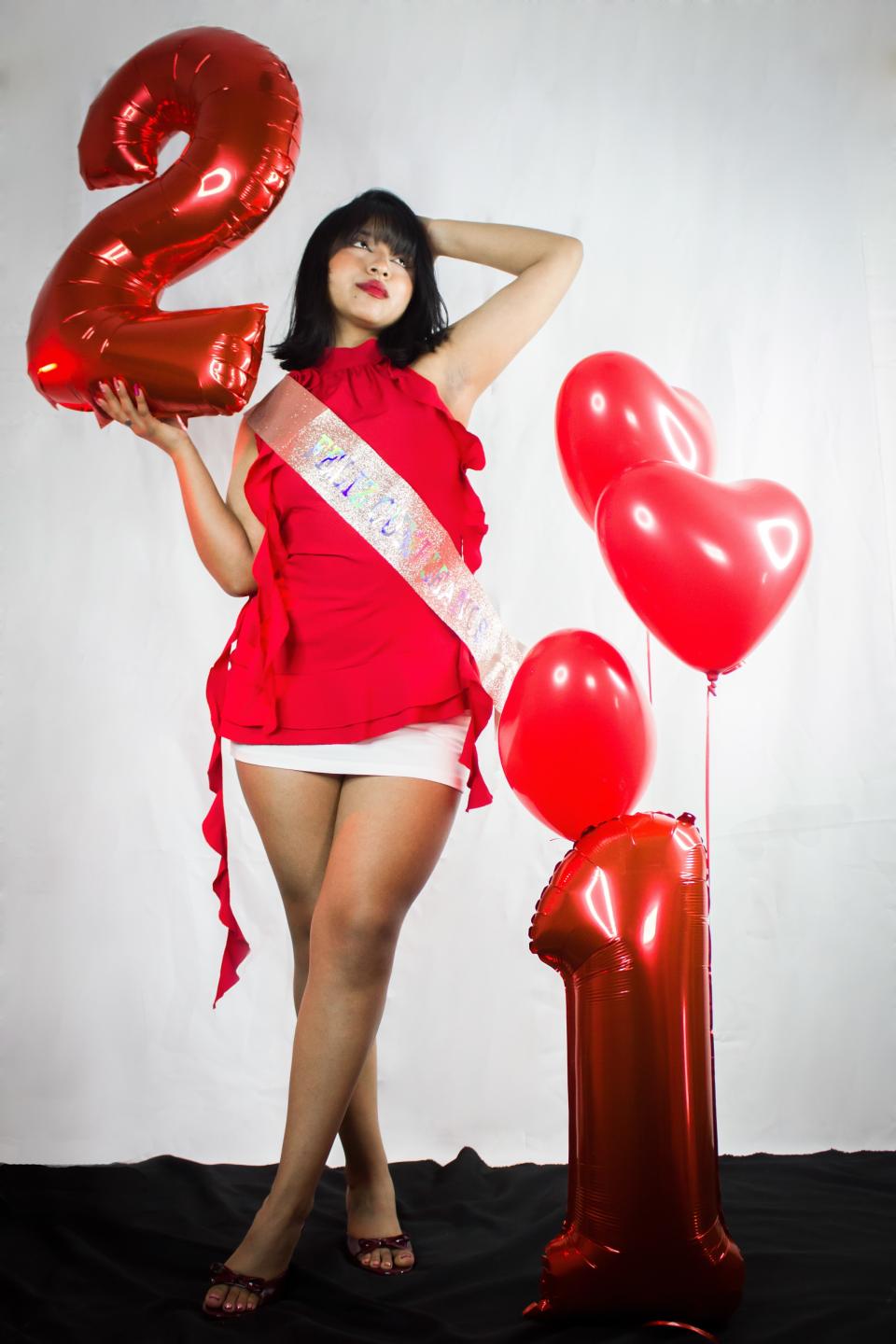 webcam model DariaHotst from XloveCam webcam model DariaHotst from XloveCam