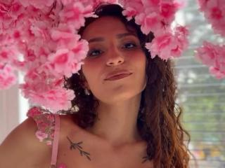 AnnaMary Webcam Porno Live - Photo 15/21