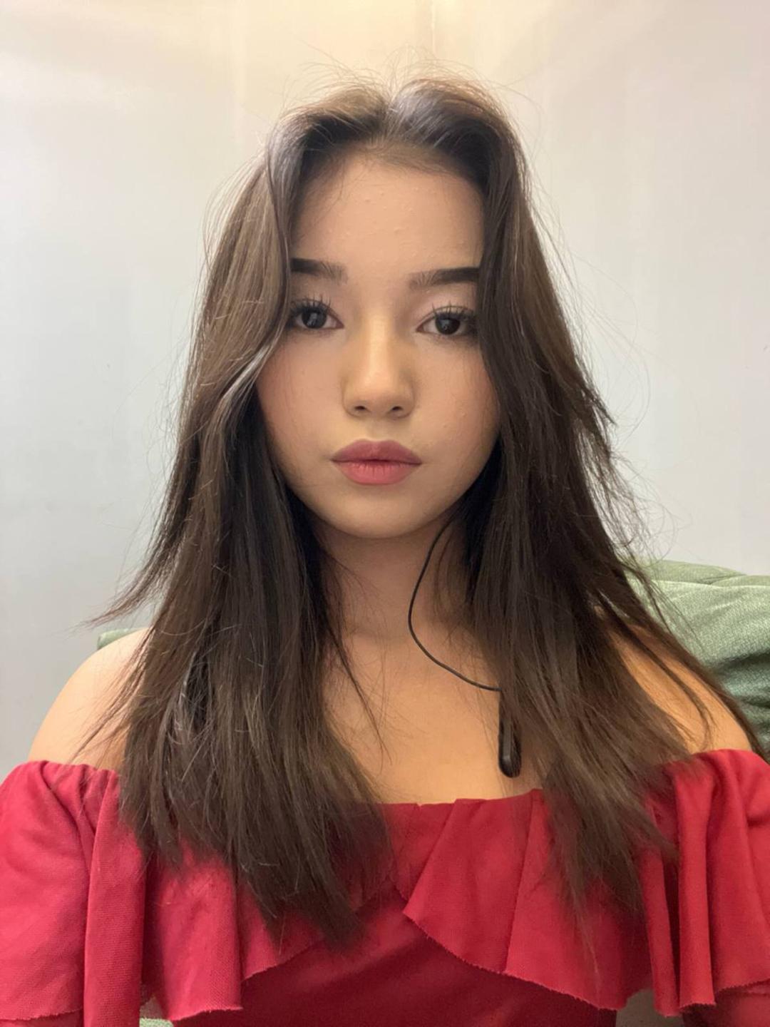 webcam model ZulaGullick from XloveCam webcam model ZulaGullick from XloveCam