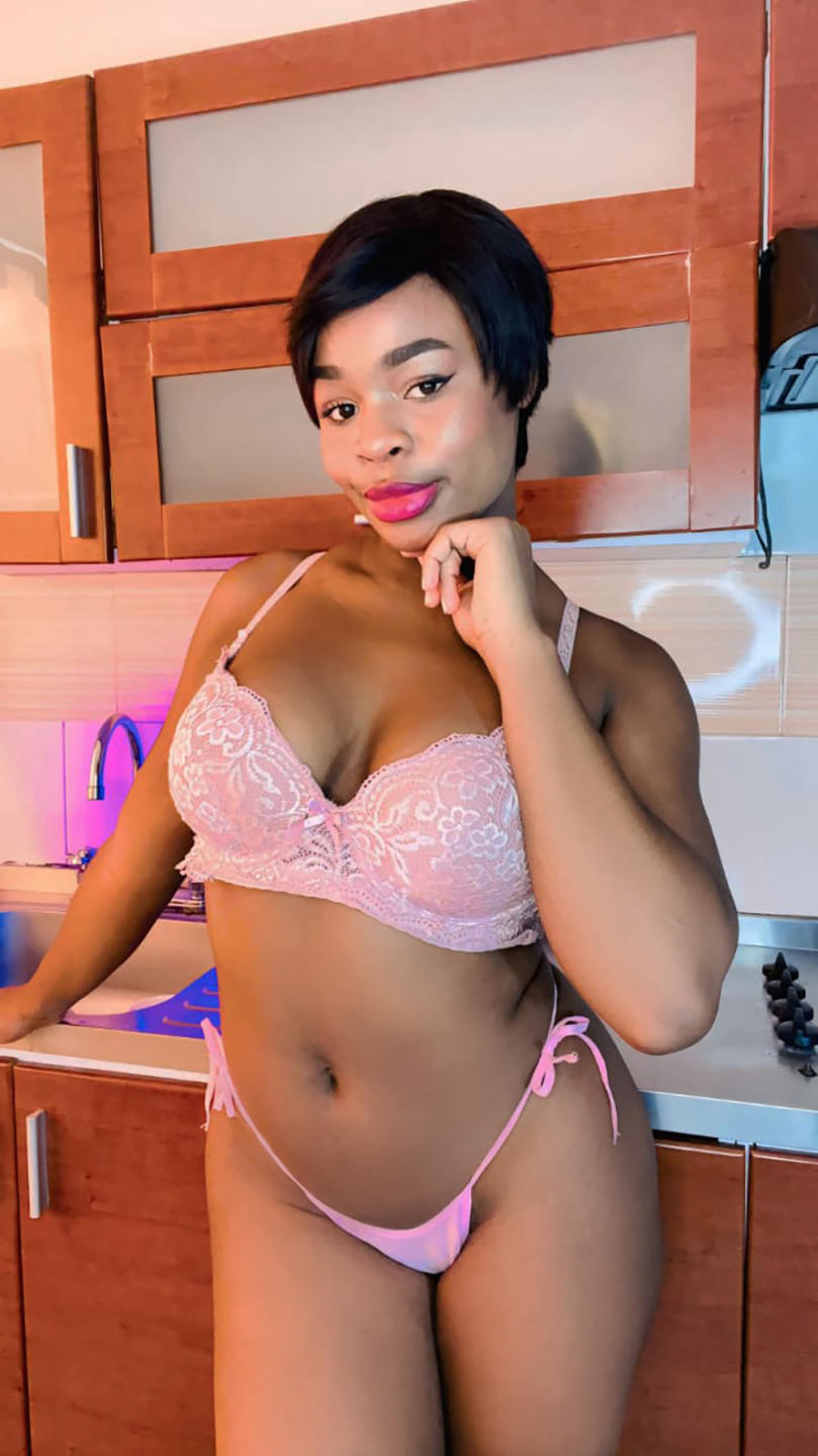 webcam model VenusWilly from XloveCam webcam model VenusWilly from XloveCam