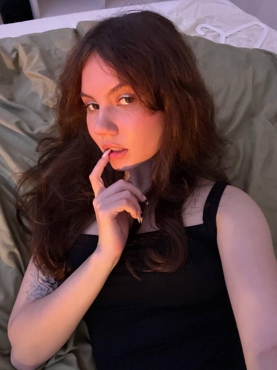 webcam model TanaFietek from XloveCam webcam model TanaFietek from XloveCam