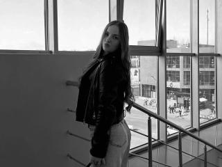 Photo of CherryMiss-hot