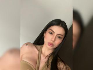 IsabellaJames Hot Pussy - Photo 6/21