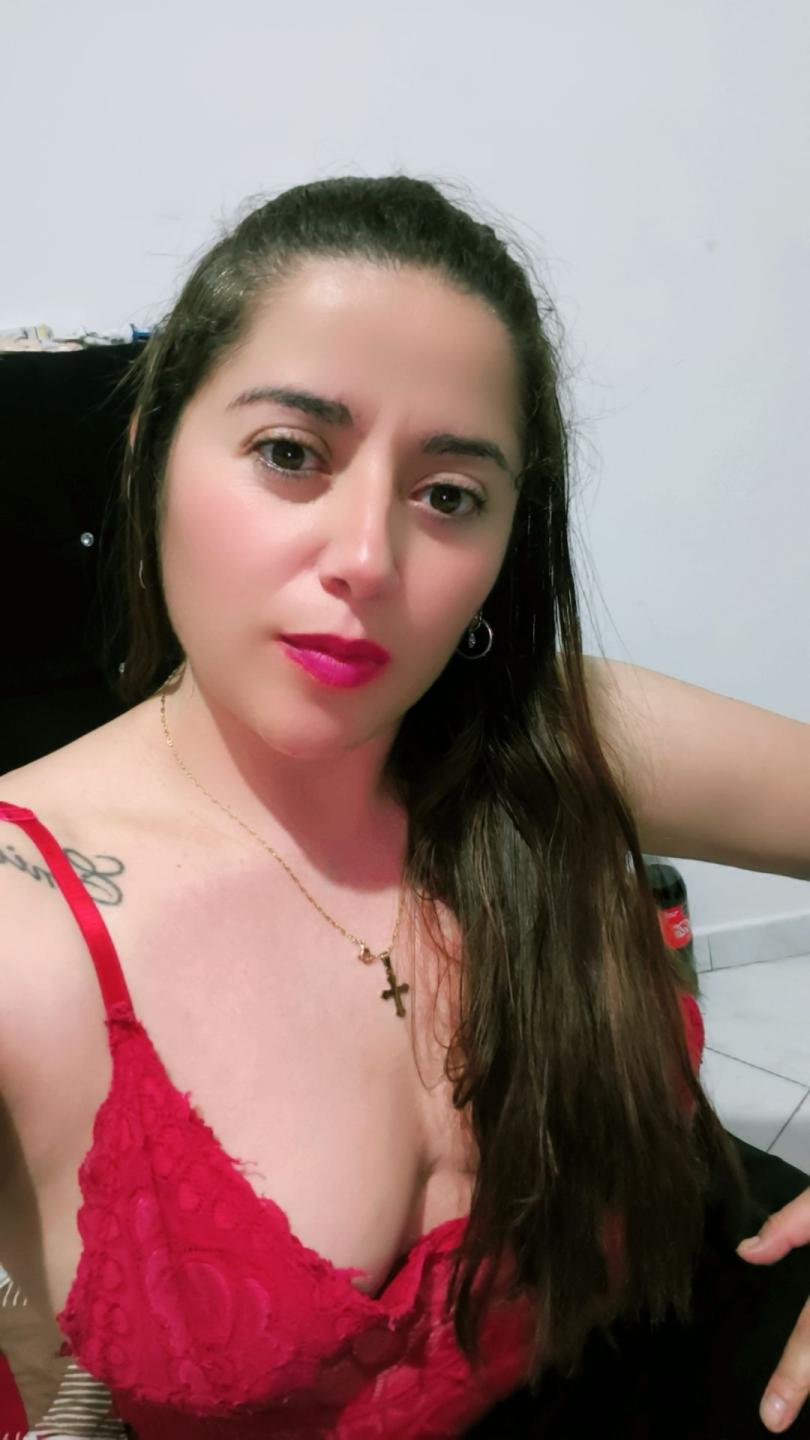 webcam model NoaFabbri from XloveCam webcam model NoaFabbri from XloveCam