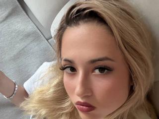 AnnieFiscal Webcam Porno Live - Photo 17/21
