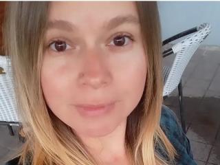 PamelaColin Baise en Direct - Photo 4/21