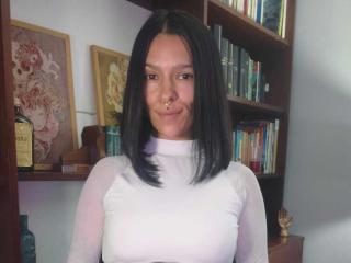 AmelieBlake Webcam Porno Live - Photo 14/21
