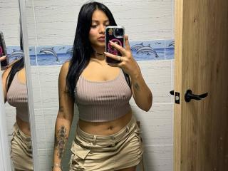 AlanaLuxe Webcam Porno Live - Photo 8/21
