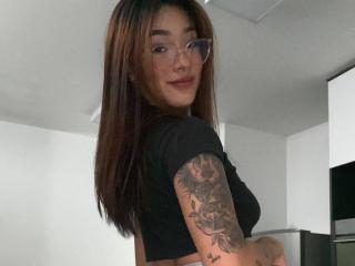 SashaHans Blowjob XXX Cams - Photo 21/21