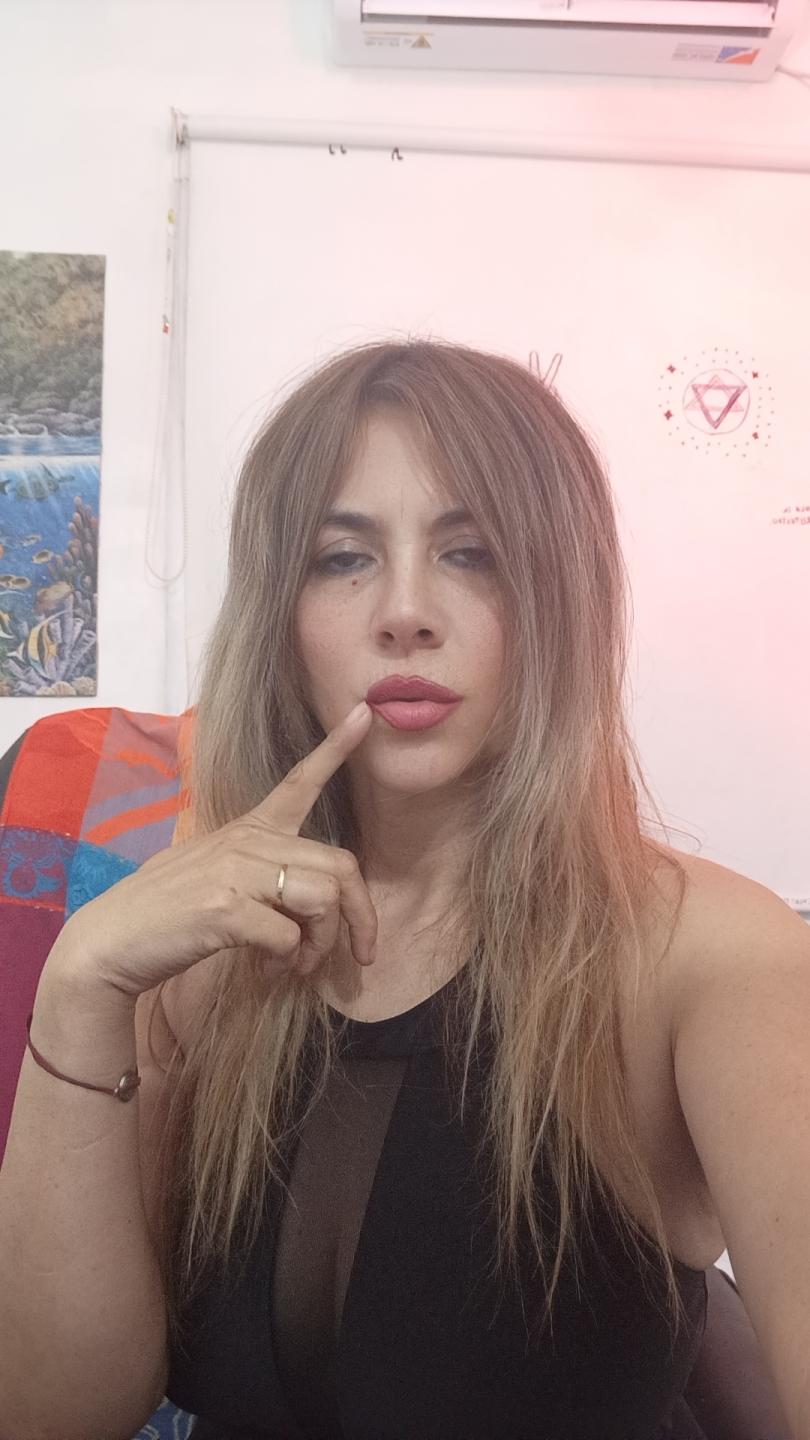 webcam model Murax from XloveCam webcam model Murax from XloveCam