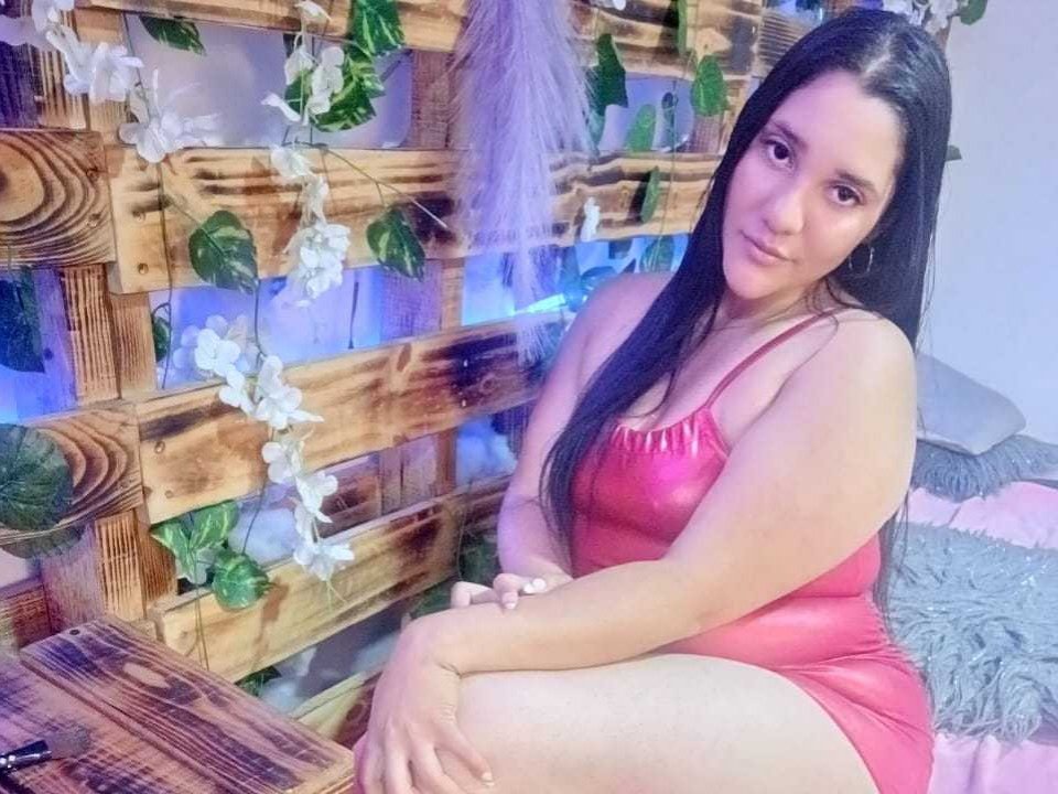 CristalRios — live cam photo 1