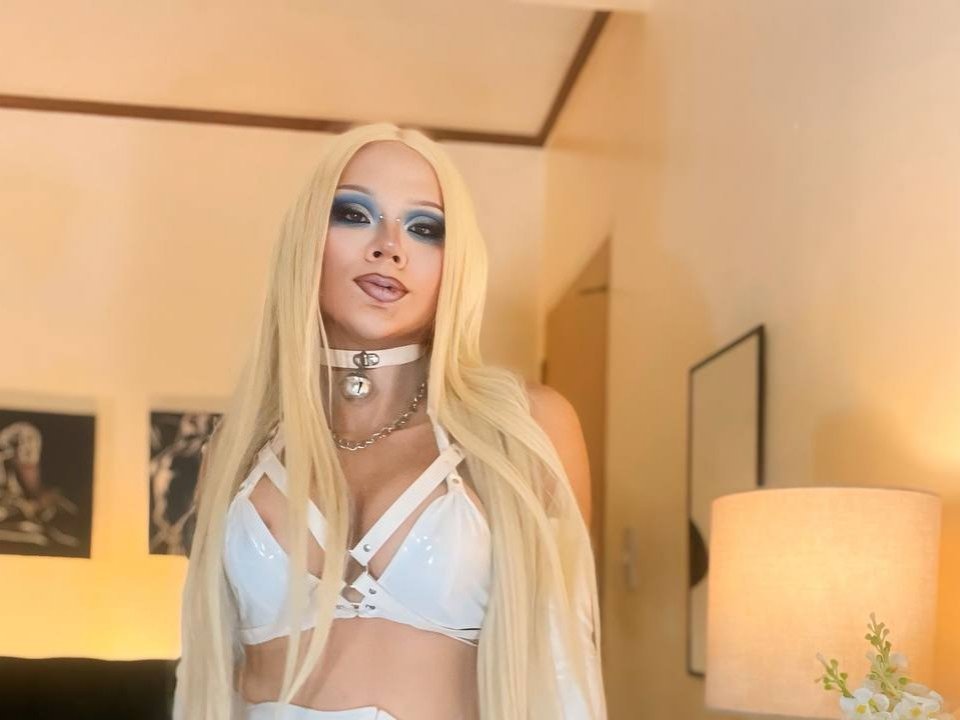 Damselinmistress69 — live cam photo 2