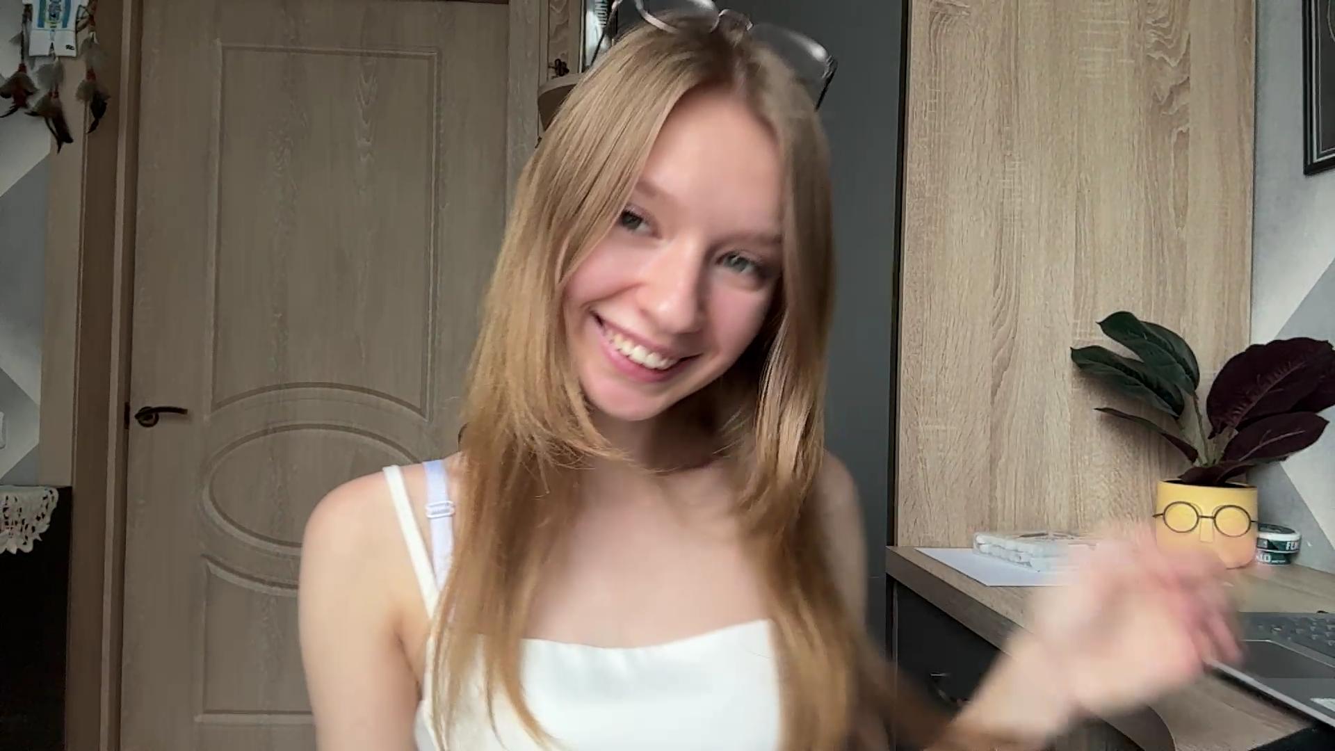 webcam model ColeneBeauharnois from XloveCam webcam model ColeneBeauharnois from XloveCam