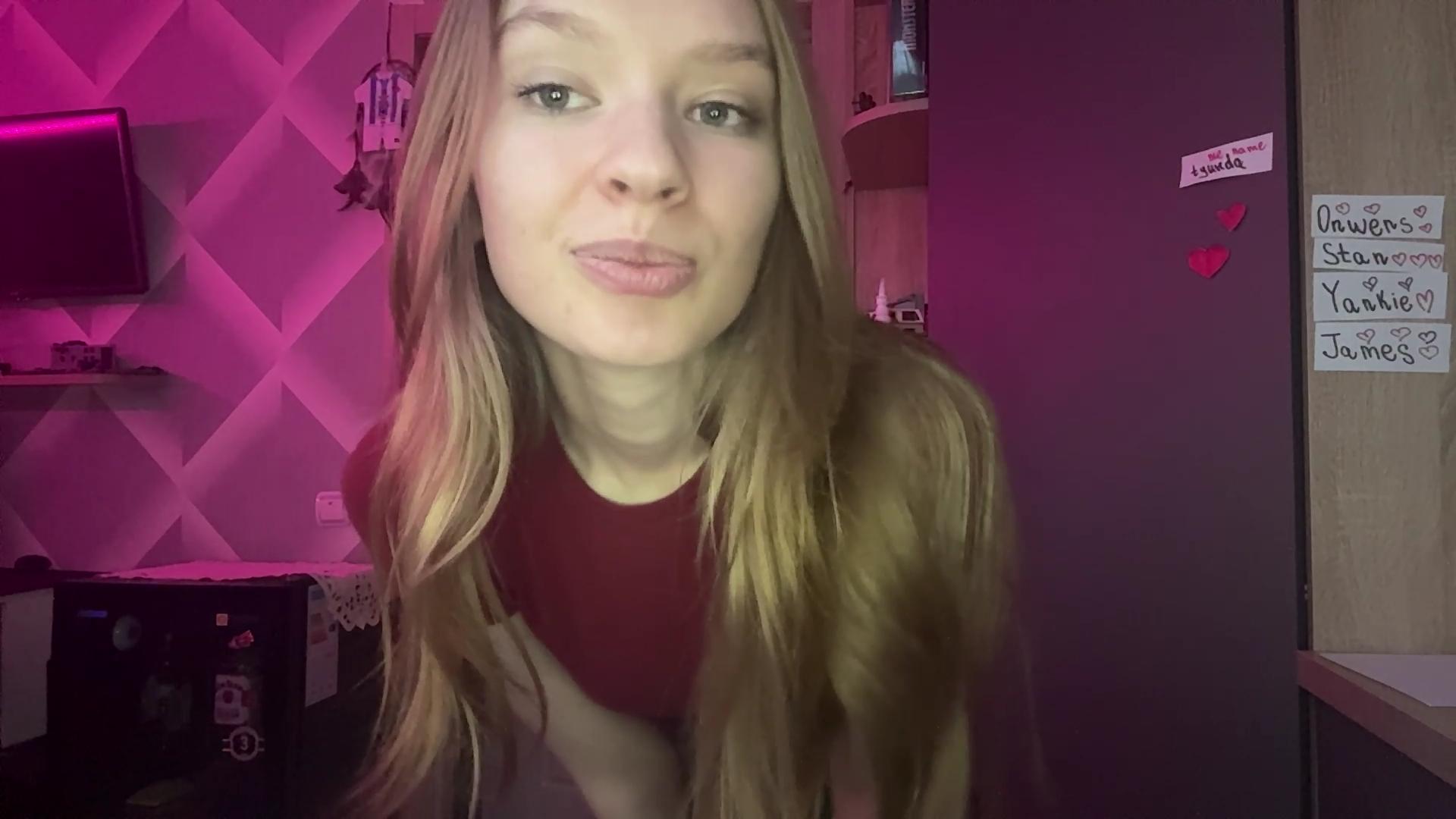 webcam model ColeneBeauharnois from XloveCam webcam model ColeneBeauharnois from XloveCam