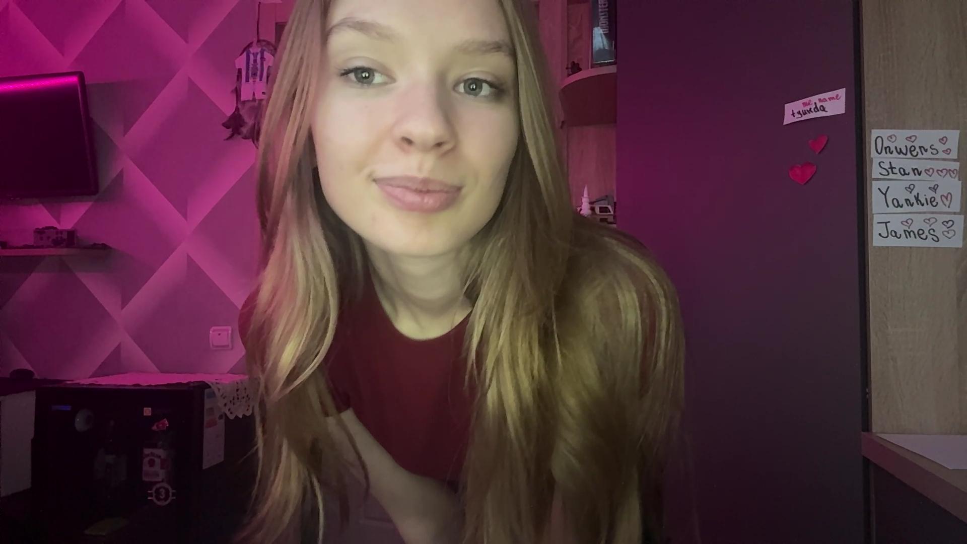webcam model ColeneBeauharnois from XloveCam webcam model ColeneBeauharnois from XloveCam