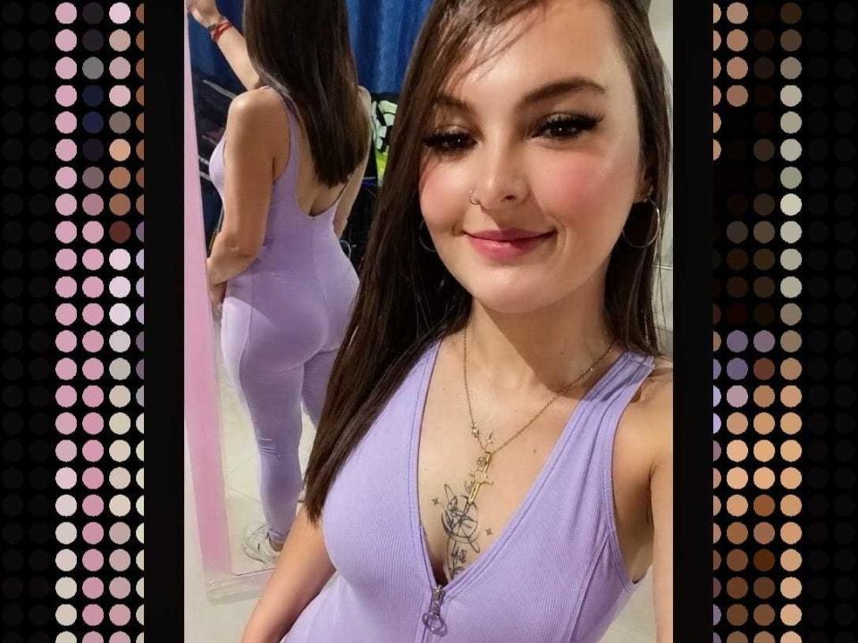 AmmiraGray — live cam photo 2