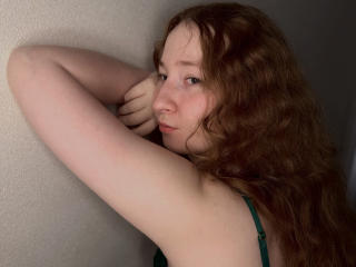 GeorgianneCoil Video Webcam - Photo 9/17