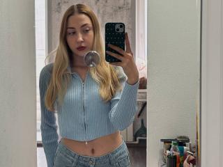 NettieHantz Pussy Video Webcam - Photo 10/13