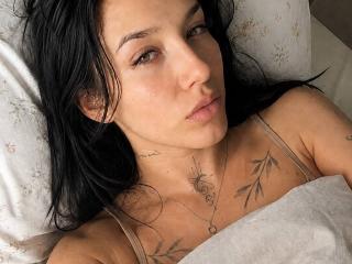 NikkiGoldX Pussy Video Webcam - Photo 9/21