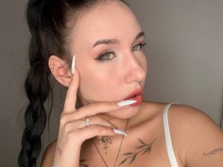 NikkiGoldX Pussy Video Webcam - Photo 4/21
