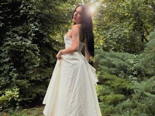 NikkiGoldX Image Gallery