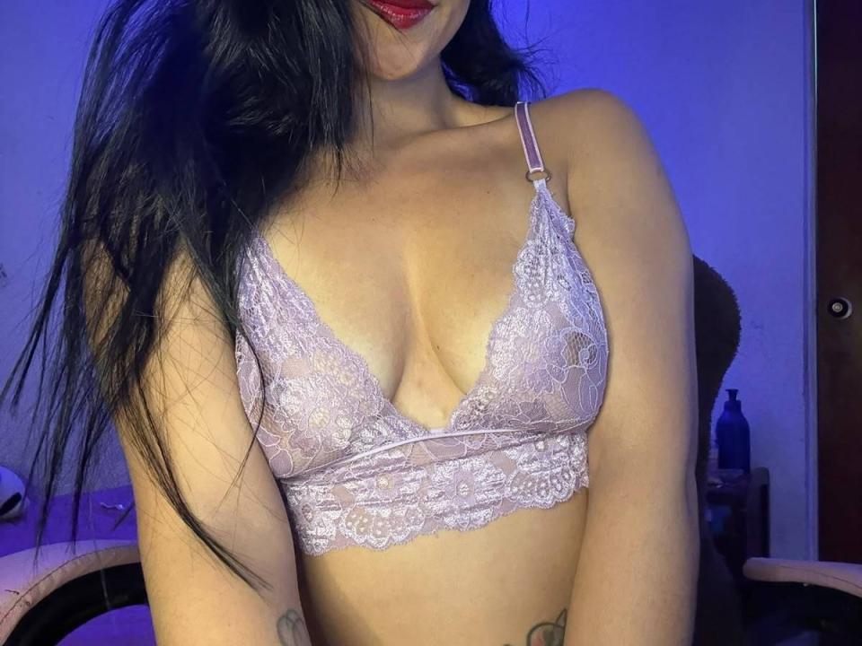 VanellopeFrex — live cam photo 2