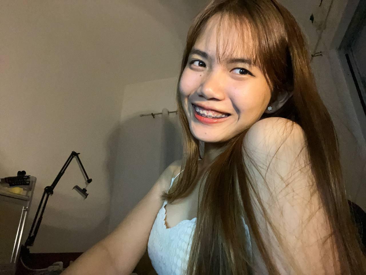 webcam model NildaReasonover from XloveCam webcam model NildaReasonover from XloveCam
