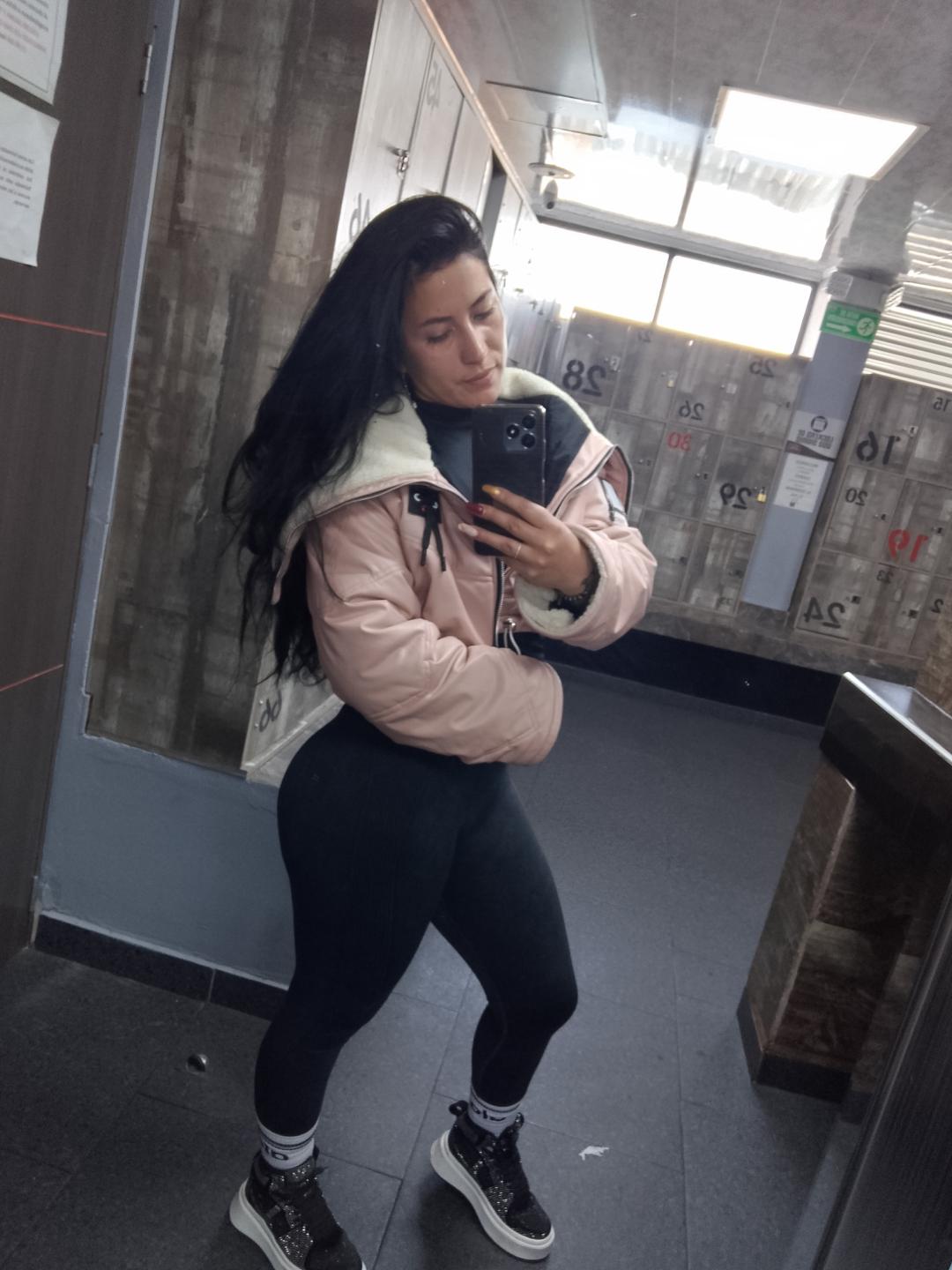 webcam model SofiaAnal from XloveCam webcam model SofiaAnal from XloveCam