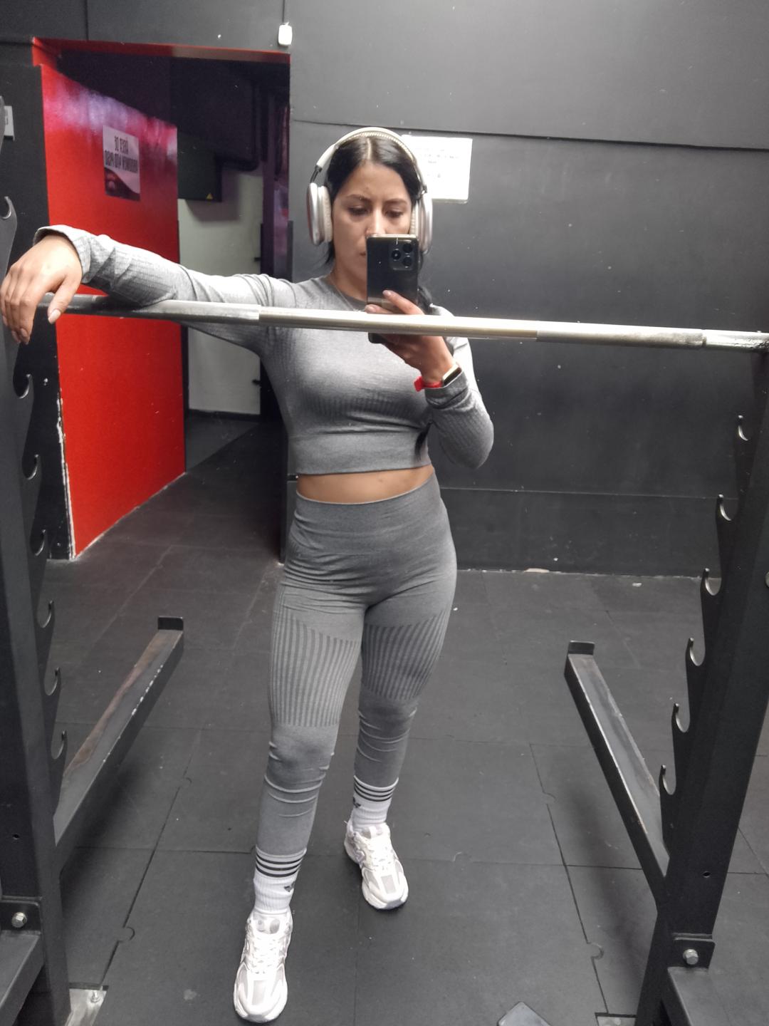 webcam model SofiaAnal from XloveCam webcam model SofiaAnal from XloveCam
