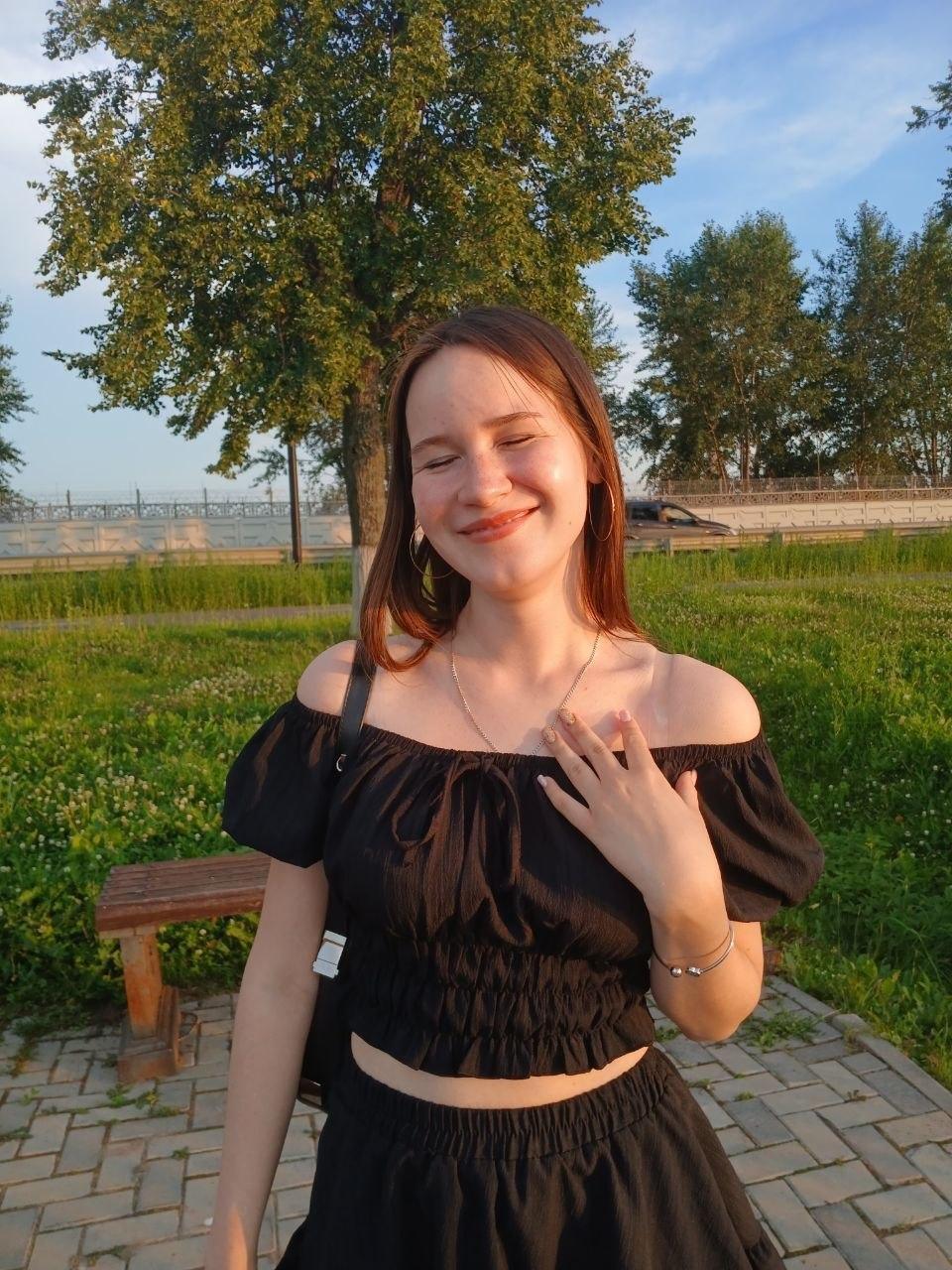 webcam model GenevieBidgood from XloveCam webcam model GenevieBidgood from XloveCam