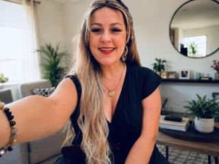SamanthaGold Image Gallery
