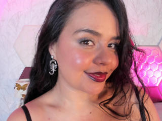 ArielleWilde Webcam Porno Live - Photo 18/21