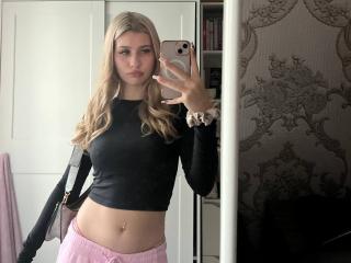 EmilyMorlino Seins Liveshow - Photo 6/16